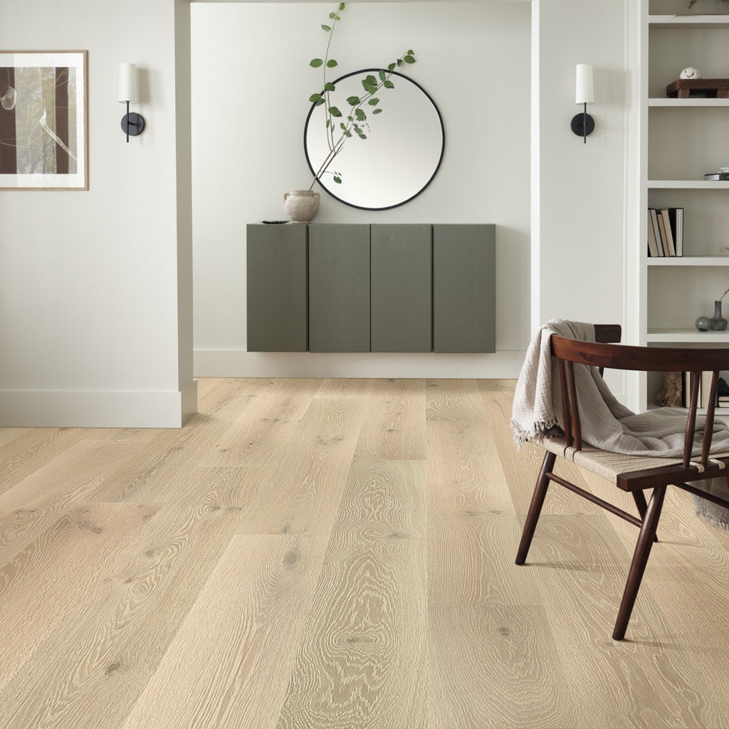 Vinyl: The Best Flooring for Your Beach House