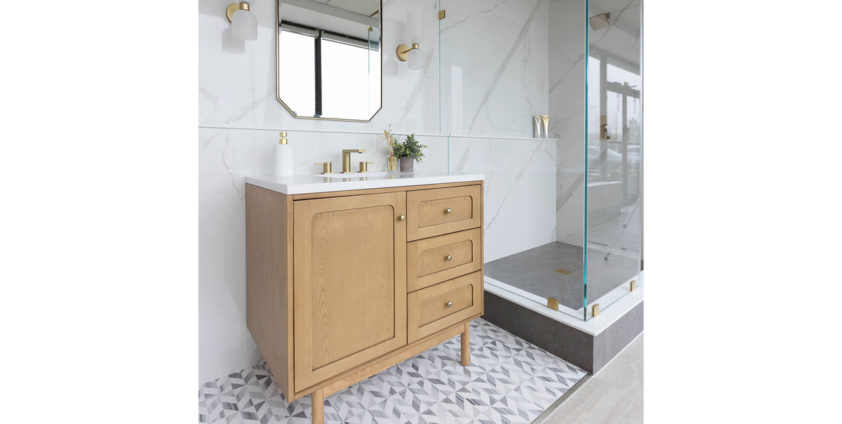 Manahawkin Showroom Slide 12