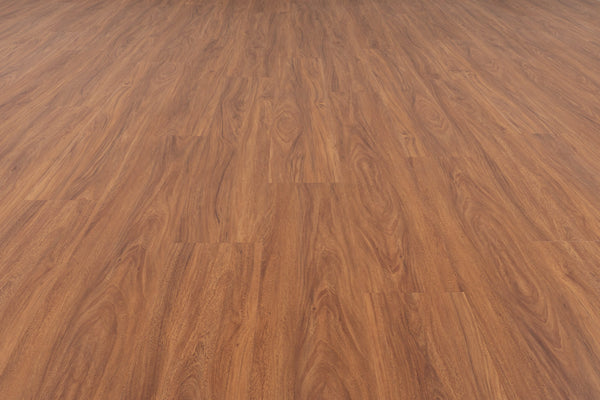 A seamless expanse of Uptown Chic 7.15