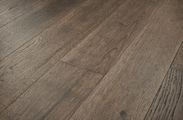 Close-up of Fairmount Hickory 7 1/2