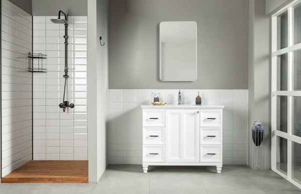 Modern bathroom with an Isabel 42